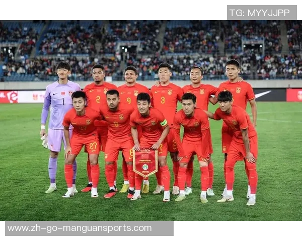 国足球星全力备战强化训练展现拼搏精神助力球队再创辉煌