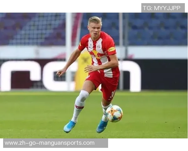 年轻足球新星闪耀赛场展现无限潜力引领未来绿茵激情风暴